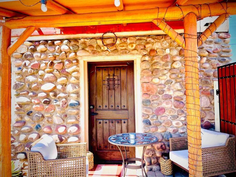 Quaint Historic Cottage In Downtown Phoenix Exterior photo